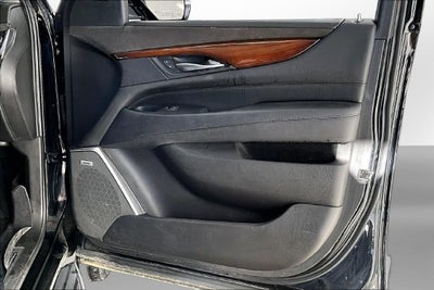 2018 Cadillac Escalade Luxury