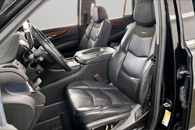 2018 Cadillac Escalade Luxury