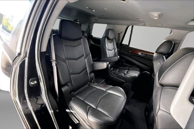 2018 Cadillac Escalade Luxury