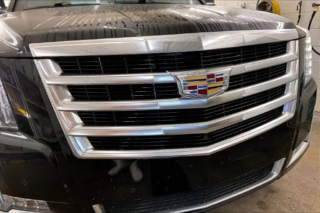 2018 Cadillac Escalade Luxury