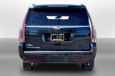 2018 Cadillac Escalade Luxury