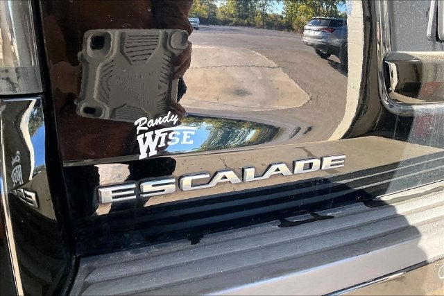 2018 Cadillac Escalade Luxury