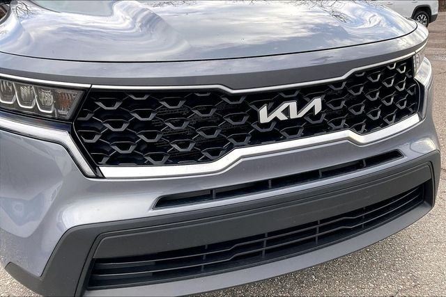 2022 Kia Sorento LX