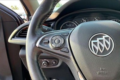 2019 Buick Regal TourX Essence