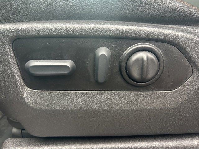 2022 GMC Sierra Limited AT4