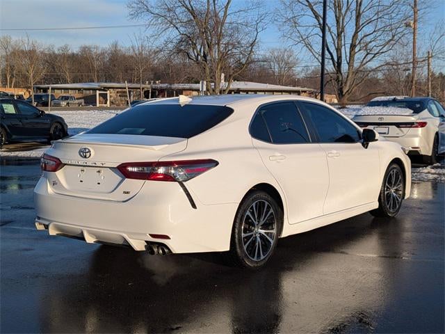 2019 Toyota CAMRY SE