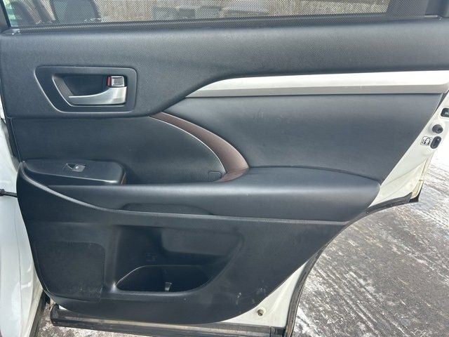 2018 Toyota HIGHLANDER XLE