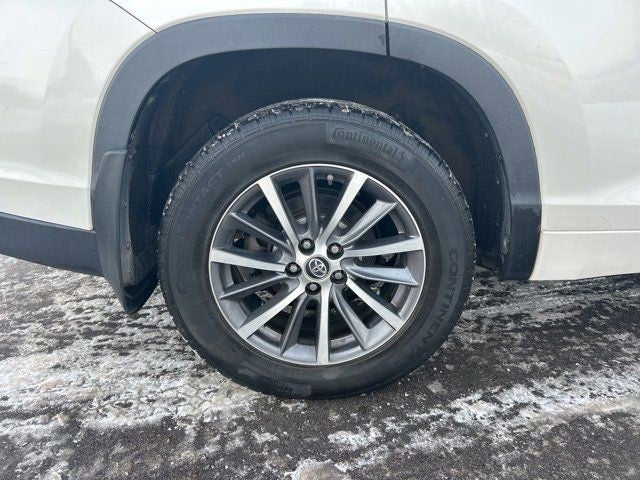 2018 Toyota HIGHLANDER XLE