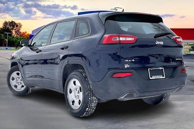 2016 Jeep Cherokee Sport