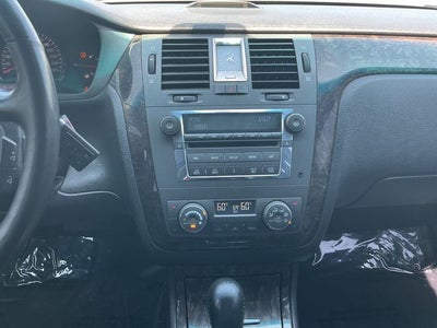 2009 Cadillac DTS Base