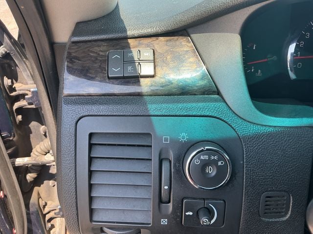 2009 Cadillac DTS Base