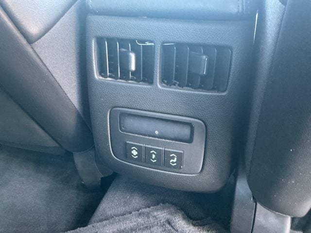 2009 Cadillac DTS Base