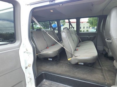 2017 Chevrolet Express 3500 LT Passenger