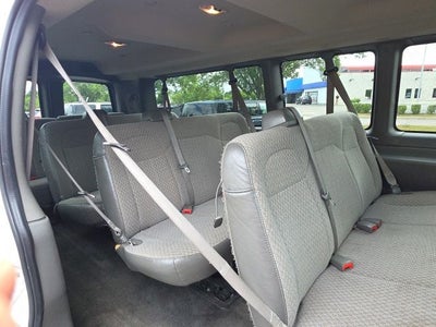 2017 Chevrolet Express 3500 LT Passenger