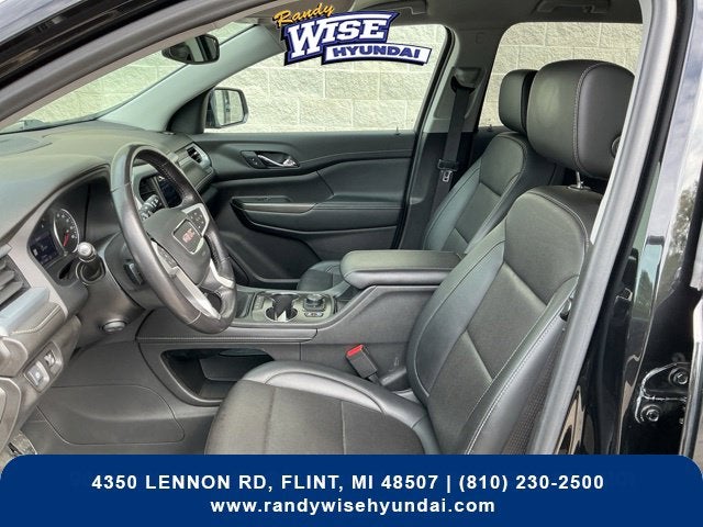 2022 GMC Acadia SLT