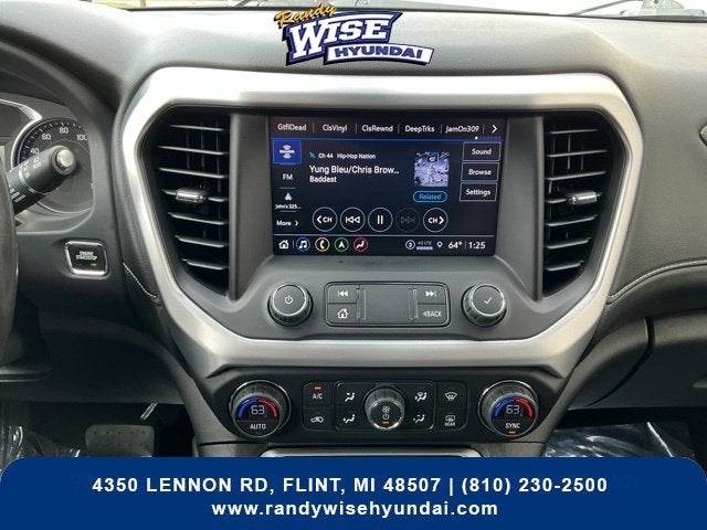 2022 GMC Acadia SLT