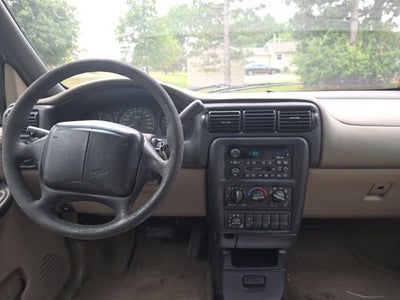 2000 Chevrolet Venture LS Extended