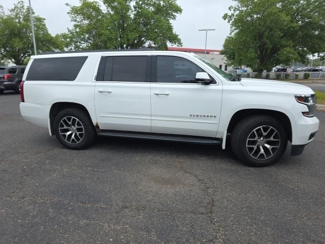 2017 Chevrolet Suburban LS