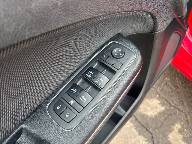 2017 Dodge Charger SE