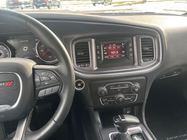 2017 Dodge Charger SE