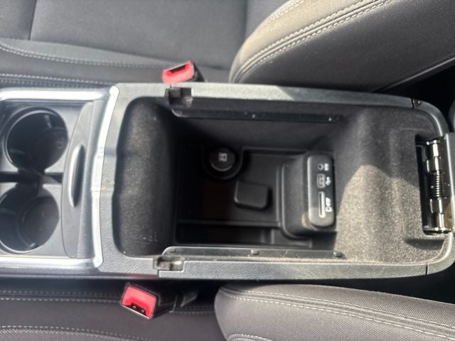 2017 Dodge Charger SE