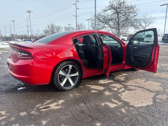 2017 Dodge Charger SE