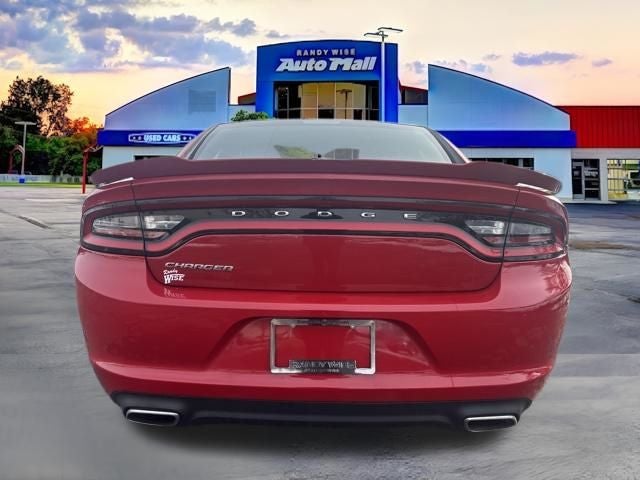 2017 Dodge Charger SE