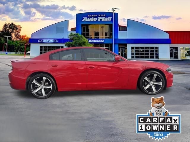 2017 Dodge Charger SE