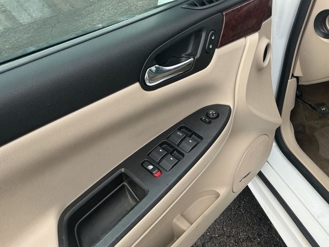 2011 Chevrolet Impala LT