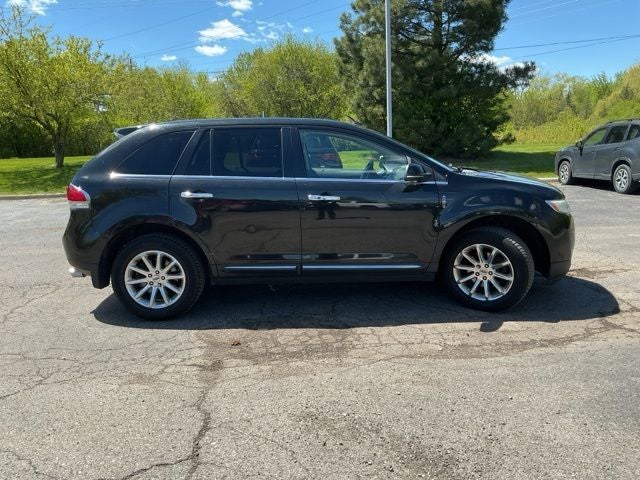 2013 Lincoln MKX Base