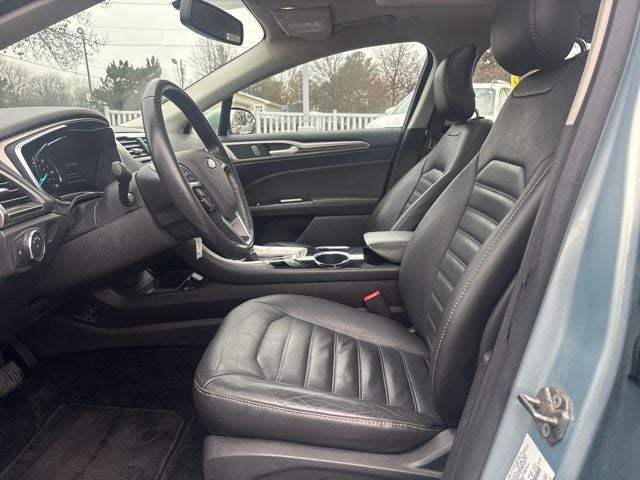 2013 Ford Fusion Hybrid SE