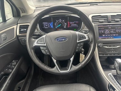 2013 Ford Fusion Hybrid SE