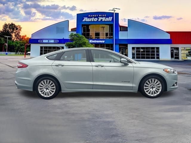 2013 Ford Fusion Hybrid SE