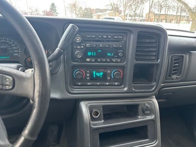 2004 Chevrolet Avalanche 1500 Base