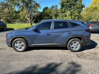 2025 Hyundai Tucson SE