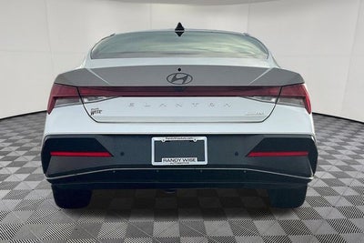 2024 Hyundai Elantra Limited