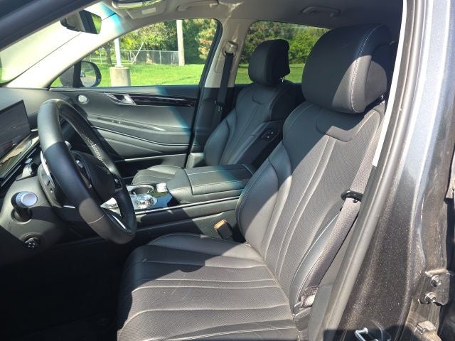 2025 Genesis GV80 2.5T