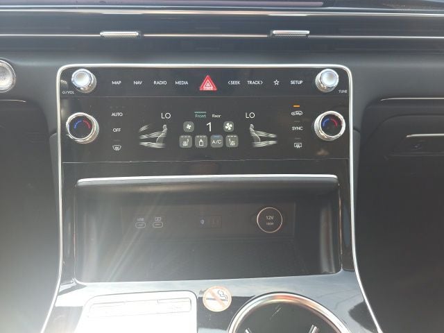 2025 Genesis GV80 2.5T