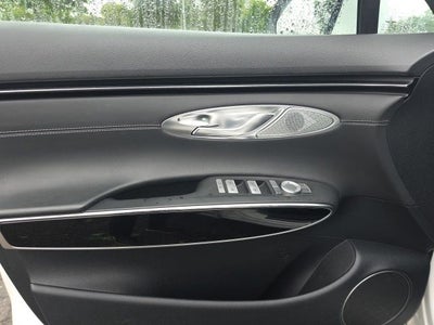 2025 Genesis GV70 2.5T