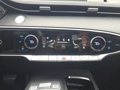 2025 Genesis GV70 2.5T