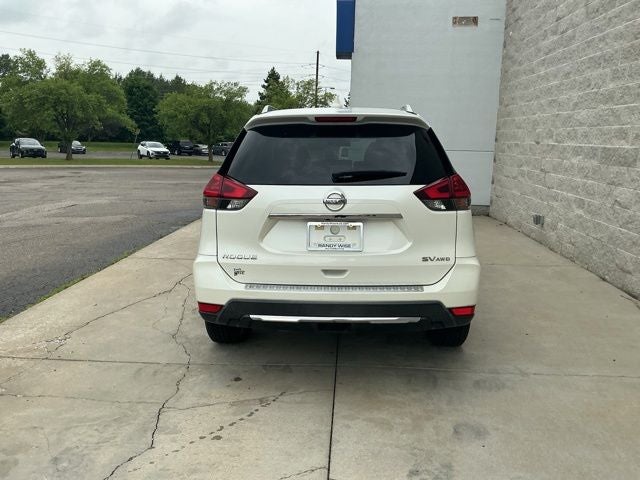 2018 Nissan Rogue SV