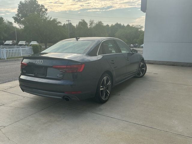 2017 Audi A4 2.0T Prestige quattro