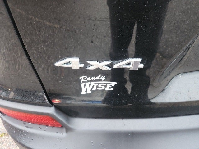 2019 Jeep Cherokee Sport