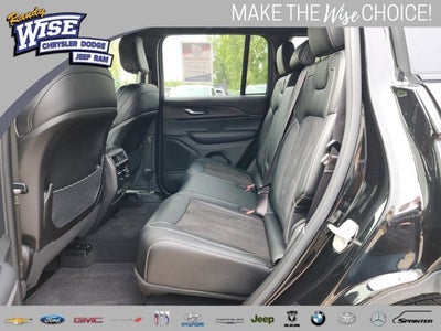 2024 Jeep Grand Cherokee Altitude