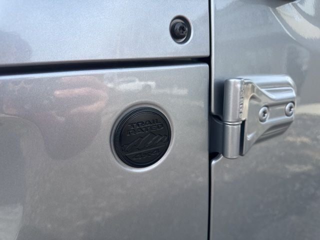 2021 Jeep Gladiator Willys