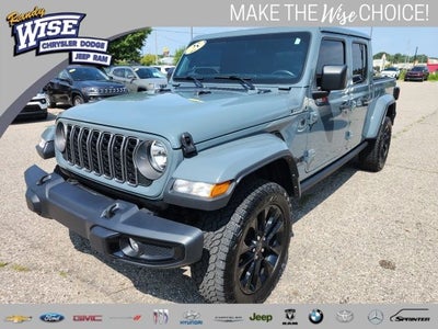 2025 Jeep Gladiator Nighthawk
