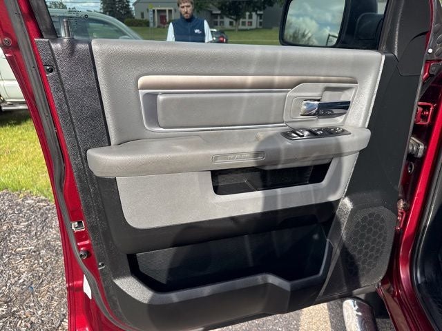 2017 RAM 1500 SLT