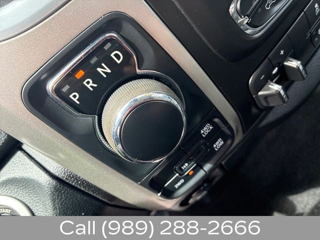 2018 RAM 1500 SLT