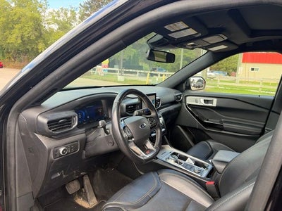 2022 Ford Explorer ST