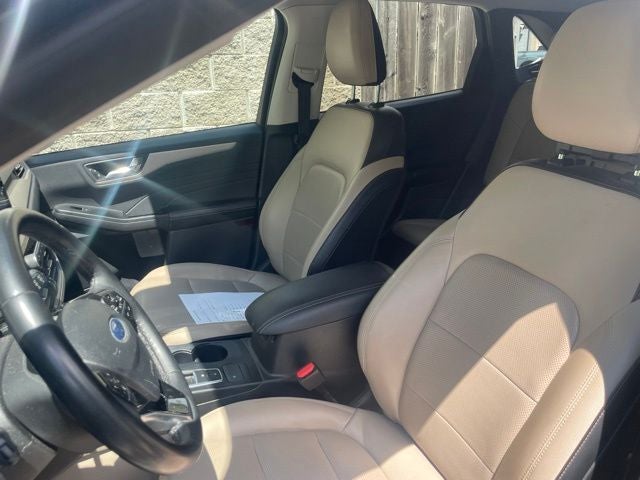2022 Ford Escape Hybrid SEL